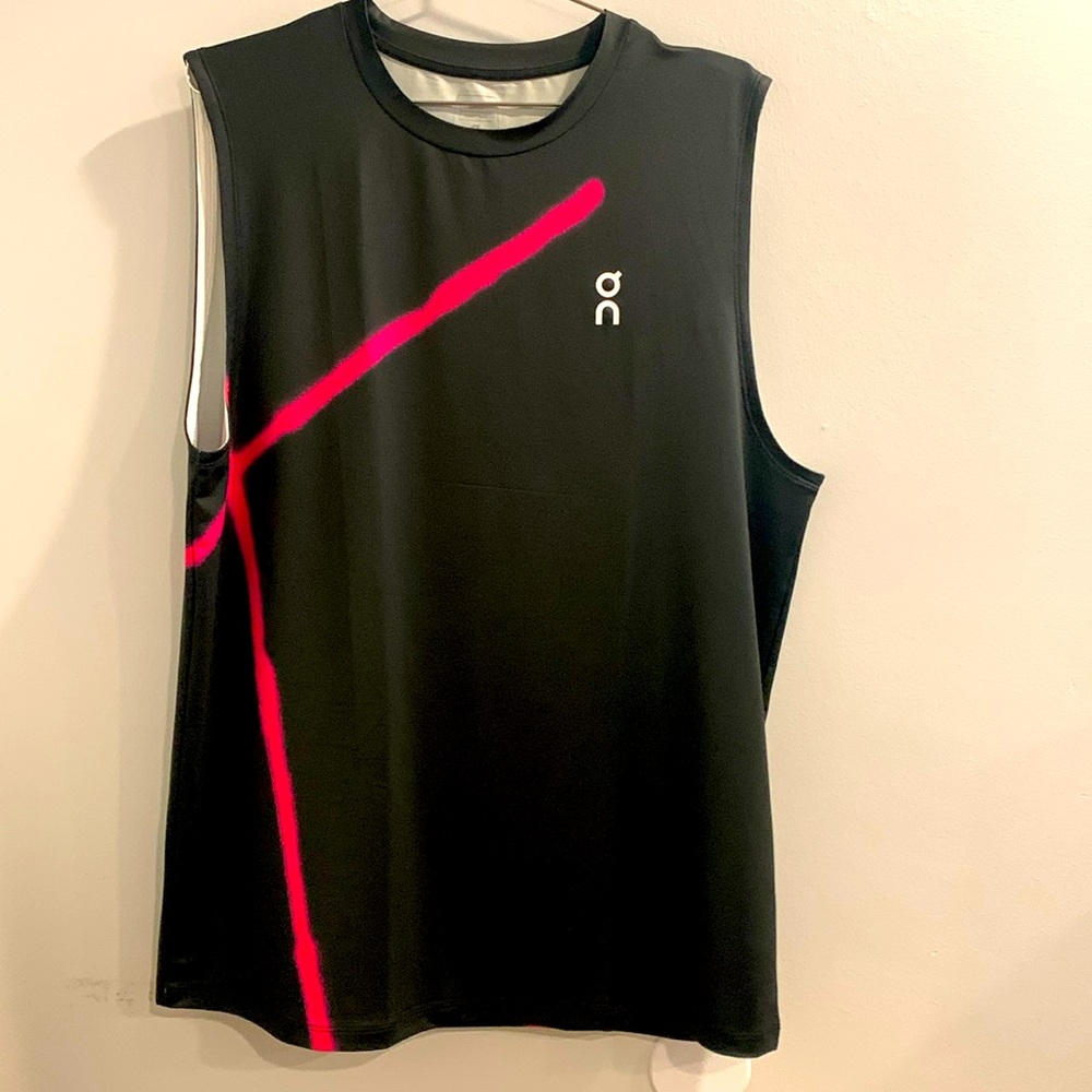 Run on clouds-court tank